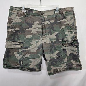 Wrangler Shorts Mens 40 Green Camo Cargo Utility Outdoors Gorpcore Hiking Rugged